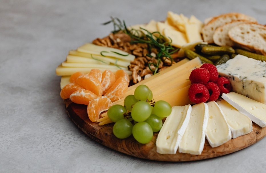 5 Charcuterie Board Ideas for the Holiday Season